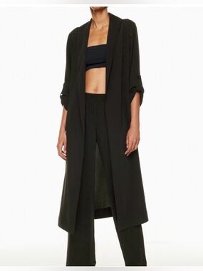 Aritzia Babaton New Kahlo wrap jacket